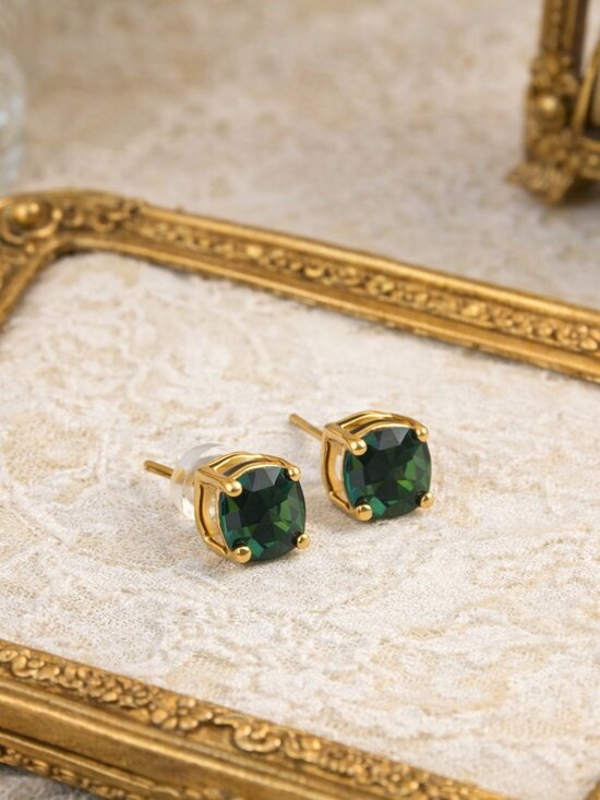 Vintage Jewelry - SE-52-Vintage Green CZ Stud Earrings Gold Tone Minimal Classic Everyday Jewelry